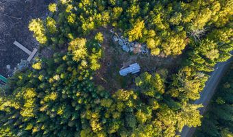 117 Pleasant Island Rd, Adamstown Twp., ME 04970