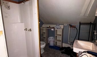 804 S Main St, Bradford, VT 05033