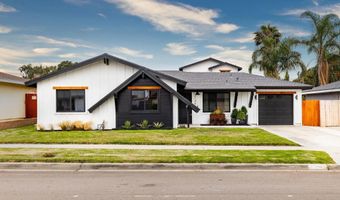 2146 Foster St, Oceanside, CA 92054