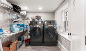 1339 WHEATSHEAF Ln, Abington, PA 19001