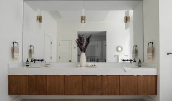 6540 Bradley Blvd, Bethesda, MD 20817