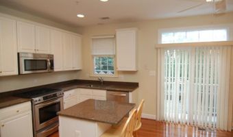 2404 13TH Ct N, Arlington, VA 22201
