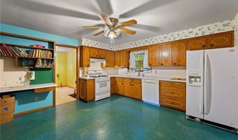 270 Benton St, Austintown, OH 44515