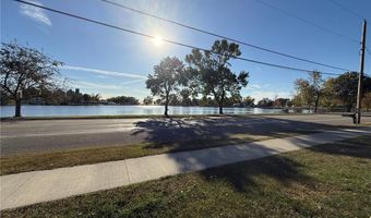 146 Washington Ave, Alden, MN 56009