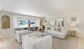 17043 Empanada Pl, Encino, CA 91436