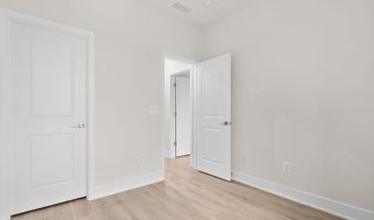 42104 PICASSO Sq, Ashburn, VA 20148