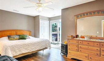 583 Pocasset Ct, Warwick, RI 02886