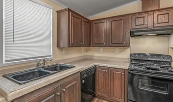 114 N Morton St, Blanchard, LA 71107