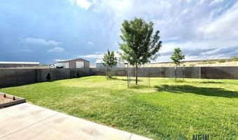 832 Calamity Jane Dr, Carlsbad, NM 88220