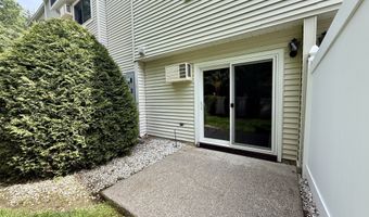 2 A Jeanette St 7, Danbury, CT 06811