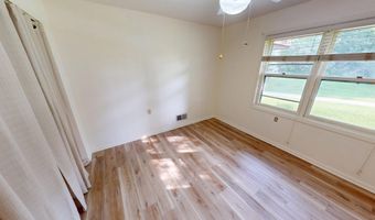 909 Luther Pl 102, Albert Lea, MN 56007