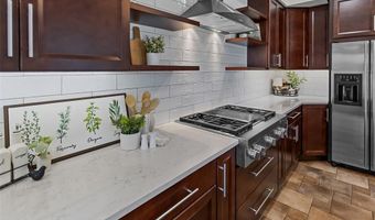 330 Alby St, Alton, IL 62002