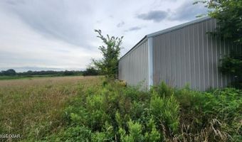 8479 SE 30th St, Baxter Springs, KS 66713