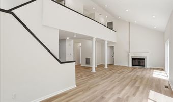 2391 HOLLY SPRINGS Rd, Amissville, VA 20106