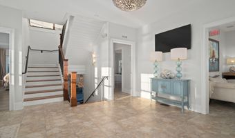302 Glenn St, Atlantic Beach, NC 28512