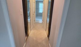 2229 OAK Ct N, Arlington, VA 22209