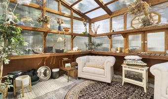 21081 Gardenia Ave, Bend, OR 97702