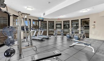 20505 E Country Club Dr 138, Aventura, FL 33180
