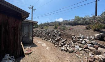 32401 Barber Rd, Agua Dulce, CA 91390