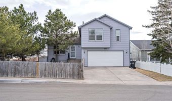 4807 SULLIVAN St, Cheyenne, WY 82009