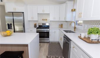 50 Rosemont Ave, Johnston, RI 02919