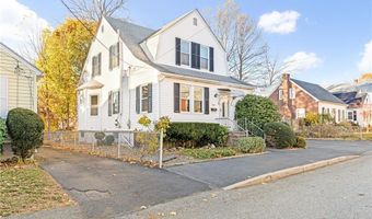 12 Lookout Ave, North Providence, RI 02911