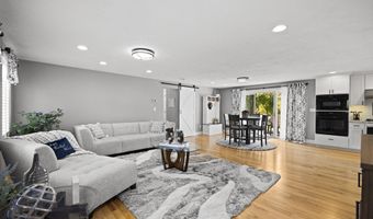 513 Berkley St, Berkley, MA 02779