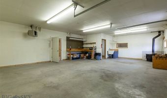 2525 Shatto Dr, Belgrade, MT 59714
