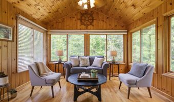 109 Andrew Dr, Canton, CT 06019