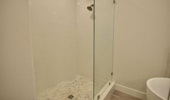 1882 Paine Tpke S, Berlin, VT 05602
