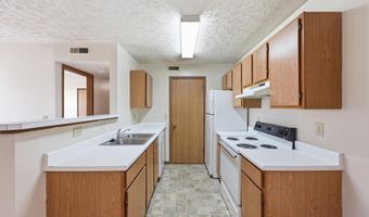5561 Cedar Spg, Columbus, OH 43228