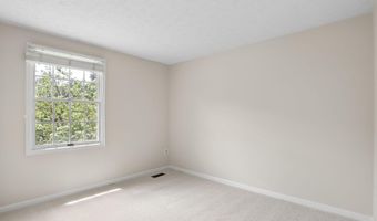 6033 HYDRANGEA Dr, Alexandria, VA 22310