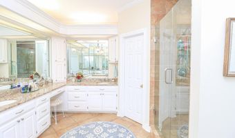 106 Glenside Dr, Brandon, MS 39042
