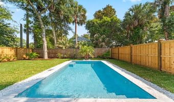 397 PLAZA, Atlantic Beach, FL 32233