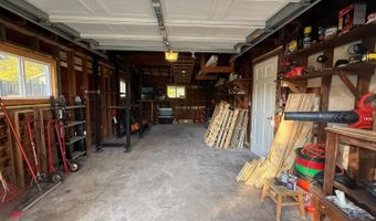 1620 E RANDALL Ave, Appleton, WI 54911