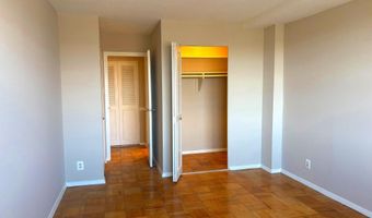 2030 N ADAMS St 1008, Arlington, VA 22201
