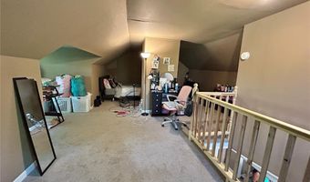 1305 Clawson St, Alton, IL 62002