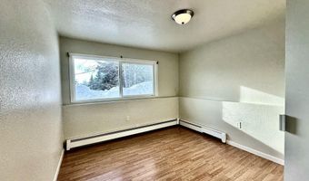 8040 Opal Cir, Anchorage, AK 99502
