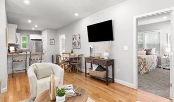 163 Elm St 1, Amesbury, MA 01913