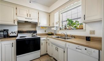 2208 2210 Oakwood Ave, Bentonville, AR 72712