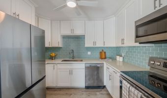 819 Papalalo Pl, Honolulu, HI 96825