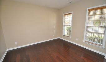 300 Sutton Glen Dr, Apex, NC 27523