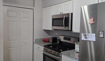 817 Beachwood Blvd, Beachwood, NJ 08722