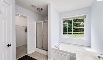 210 Lexington Cir, Athens, GA 30605