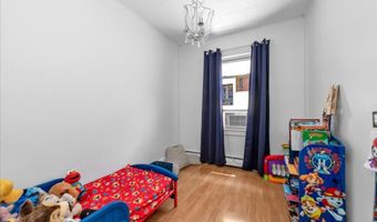 89-23 96th St, Woodhaven, NY 11421