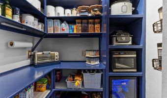 722 E 18th St, Ada, OK 74820