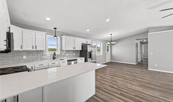 2027 40th Ave, Alden, WI 54020