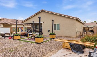 202 W SEVEN SEAS Dr, Casa Grande, AZ 85122