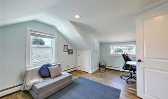 9 Norman St, Cumberland, RI 02864