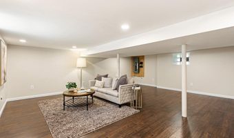 612 W GRAISBURY Ave, Audubon, NJ 08106
